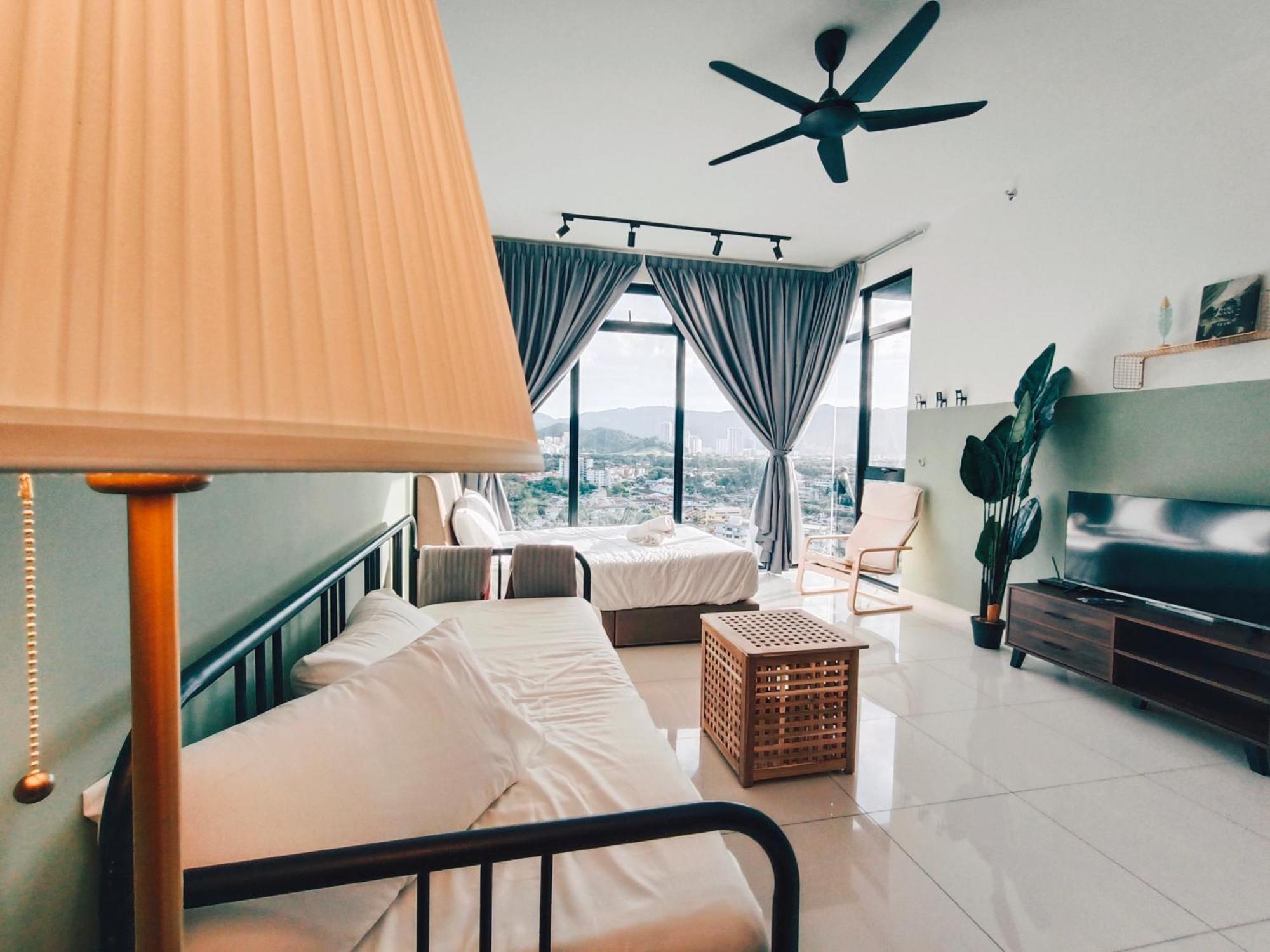 New 2Br Georgetown Warm And Lovely Homestay 10Pax-无敌美景两房民宿 Beacon Executive Suite Zewnętrze zdjęcie