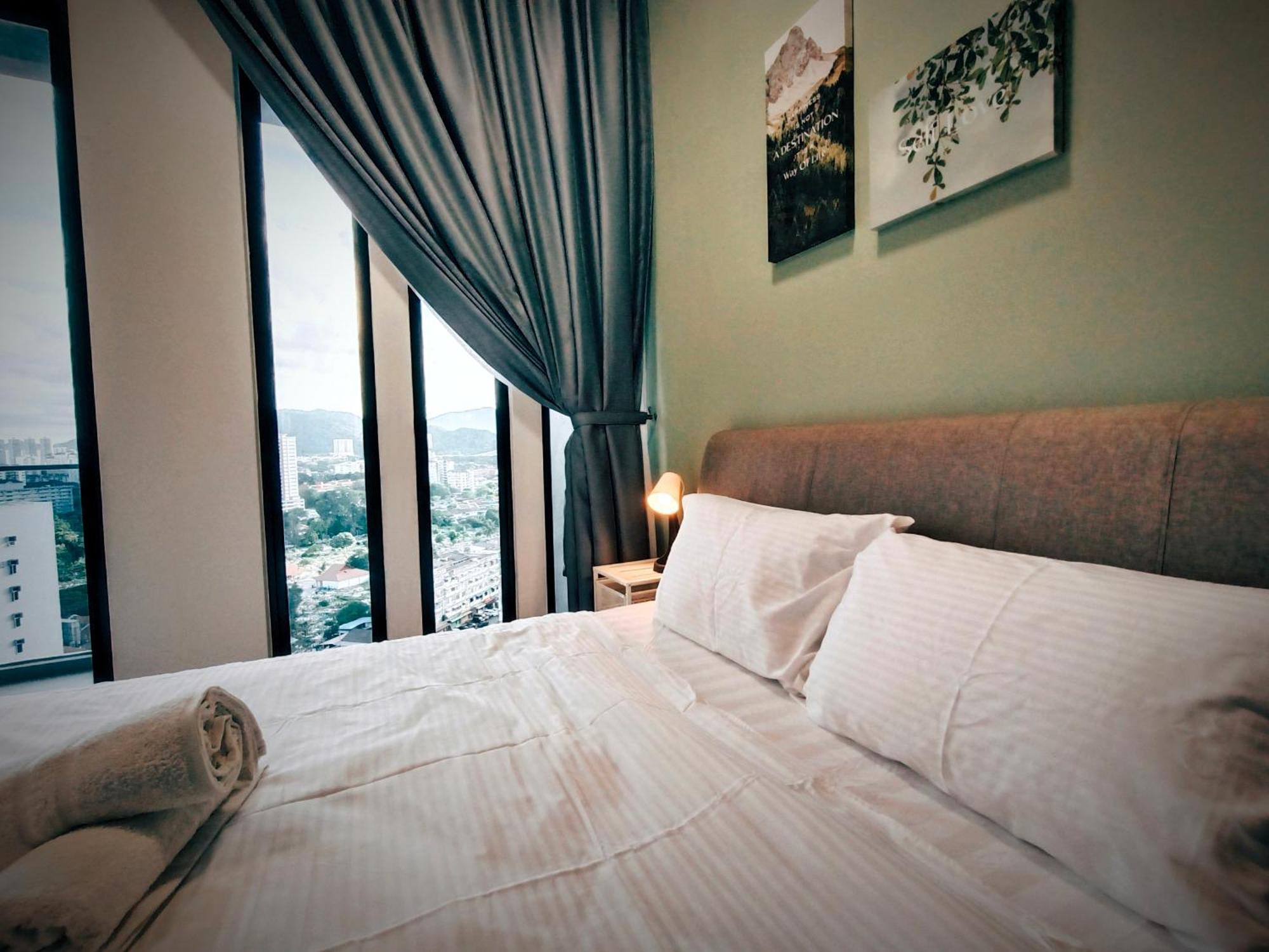 New 2Br Georgetown Warm And Lovely Homestay 10Pax-无敌美景两房民宿 Beacon Executive Suite Zewnętrze zdjęcie