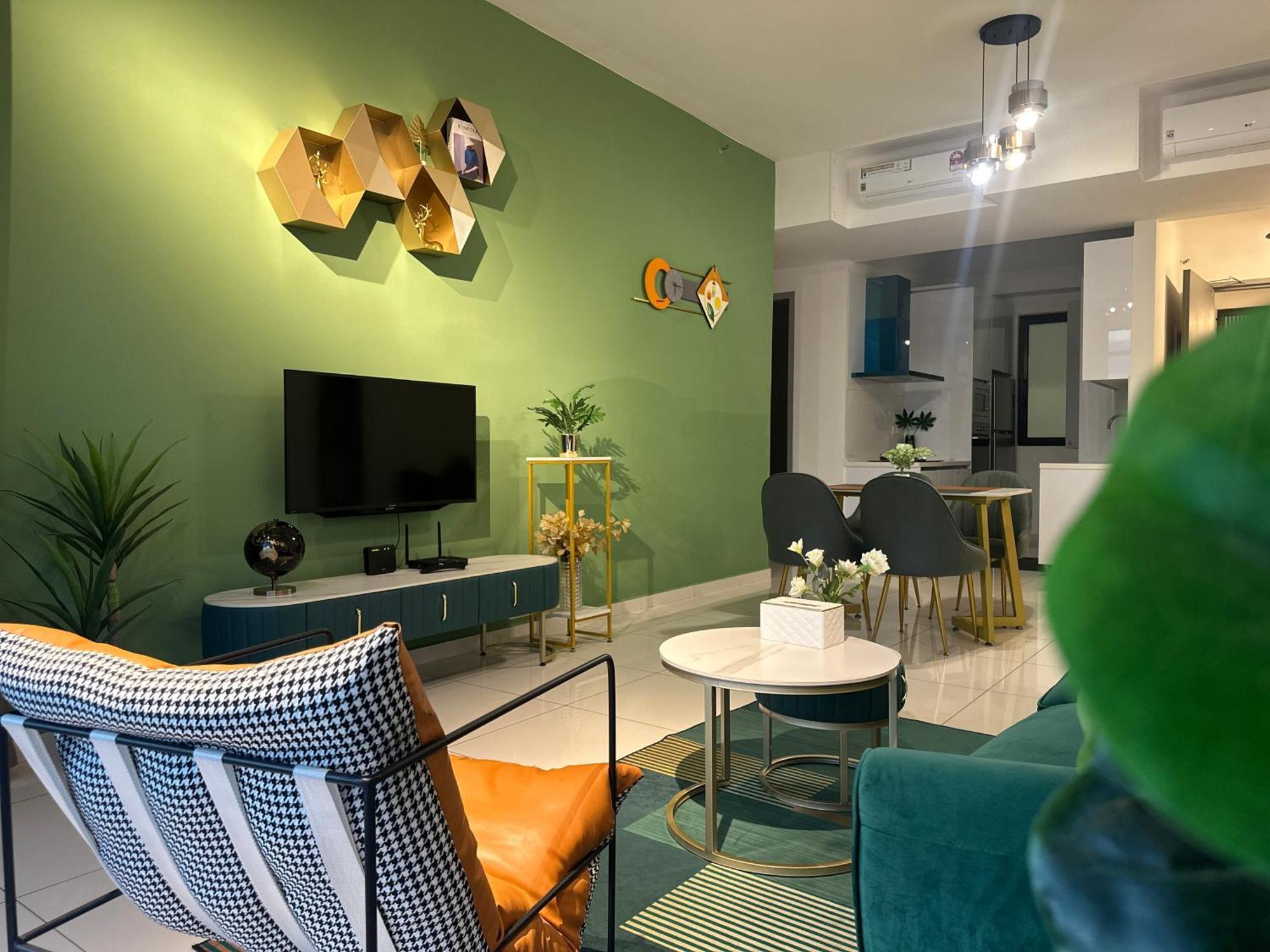 New 2Br Georgetown Warm And Lovely Homestay 10Pax-无敌美景两房民宿 Beacon Executive Suite Zewnętrze zdjęcie